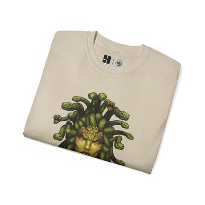 Medusa | Figura Obscura | Standard T-Shirt