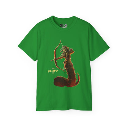 Medusa v2 | Figura Obscura | Standard T-Shirt