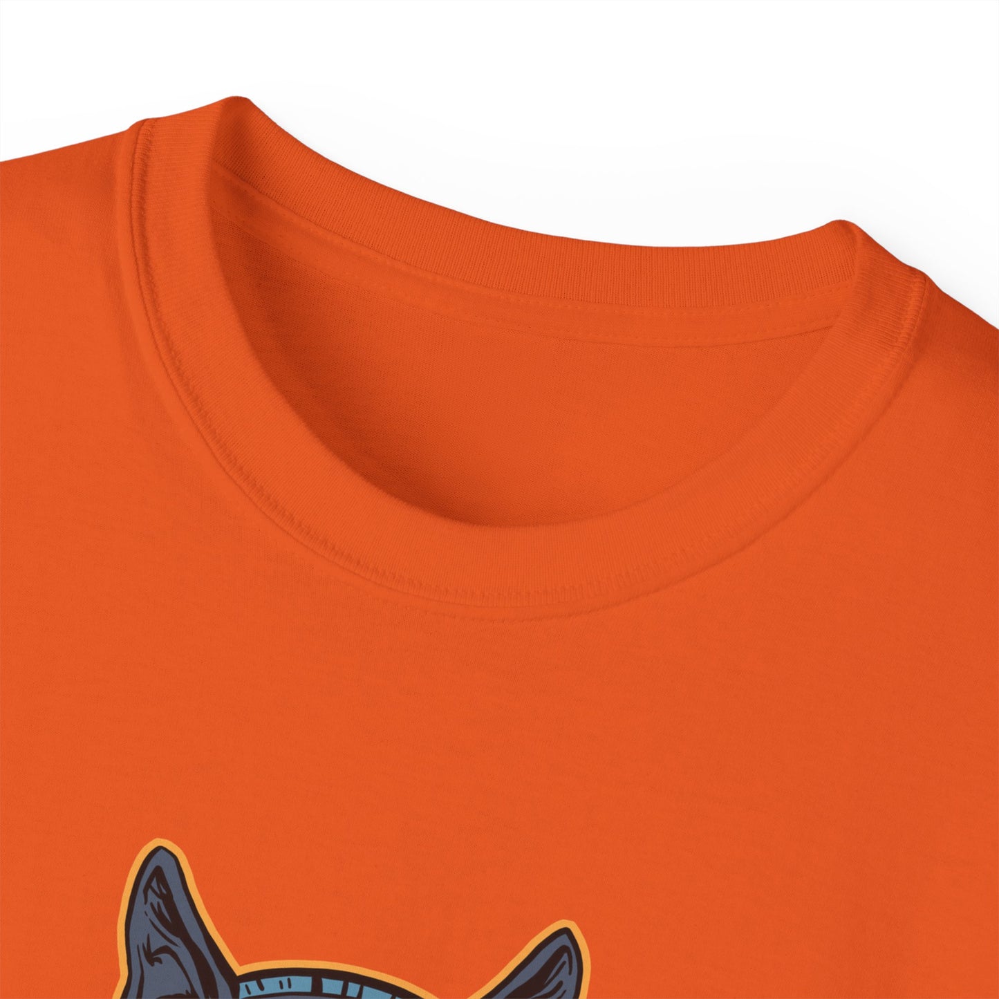 Bastet | Figura Obscura | Standard T-Shirt