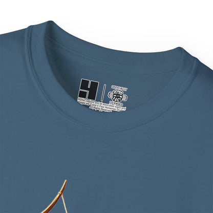 Medusa v2 | Figura Obscura | Standard T-Shirt